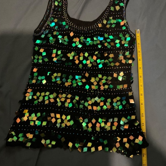 Metallic  shiny tank top  ,, - Picture 3 of 5